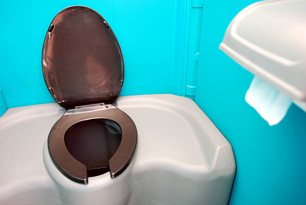 Portable Toilet Options We Offer in Charlotte Harbor, FL